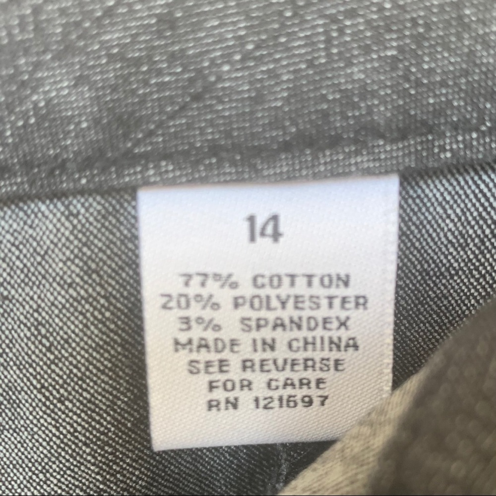 Bill Blass Charcoal Gray Ladies Slacks - size 14 - Picture 3 of 10